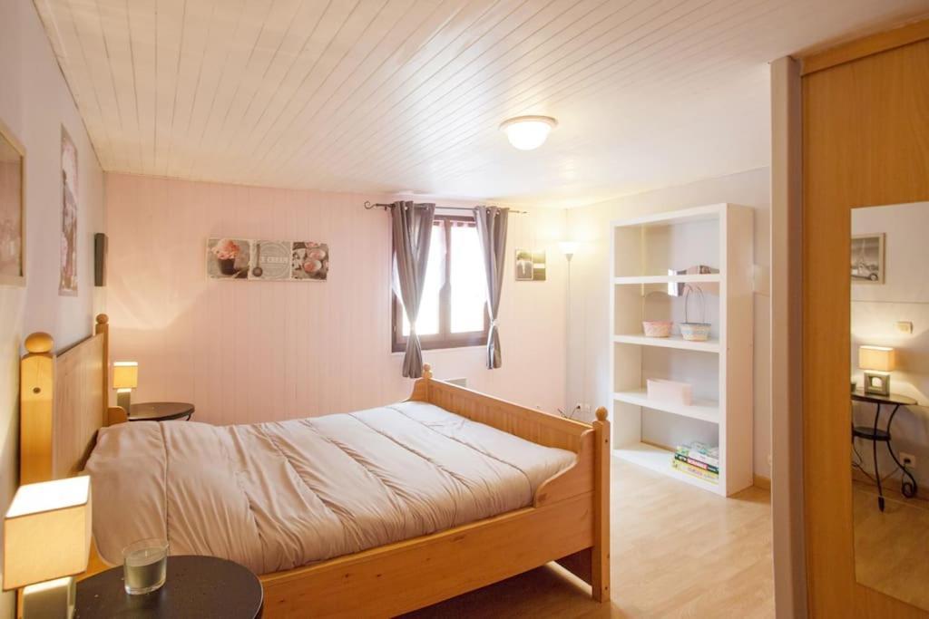 Appartement En Rez De Jardin Et Terrasse Ds Villa Hyères Esterno foto