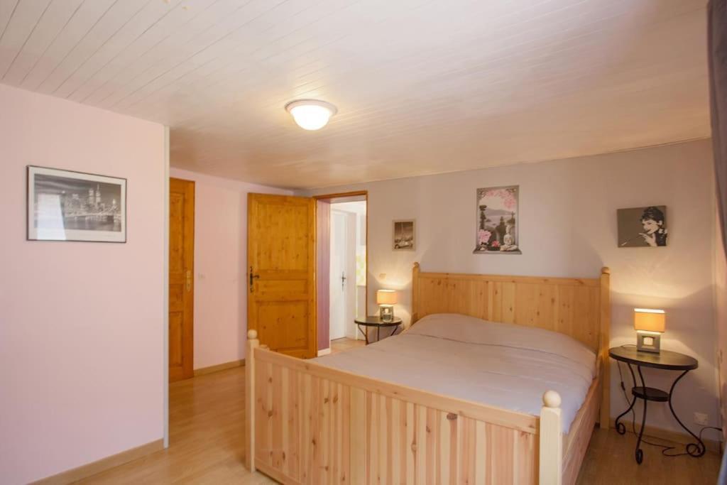 Appartement En Rez De Jardin Et Terrasse Ds Villa Hyères Esterno foto
