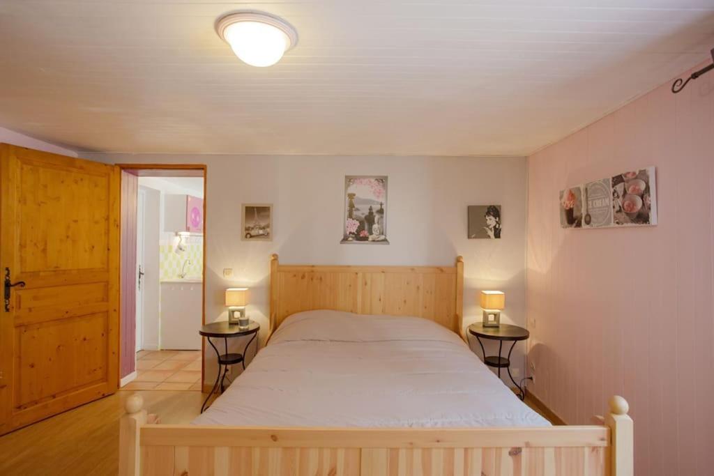 Appartement En Rez De Jardin Et Terrasse Ds Villa Hyères Esterno foto